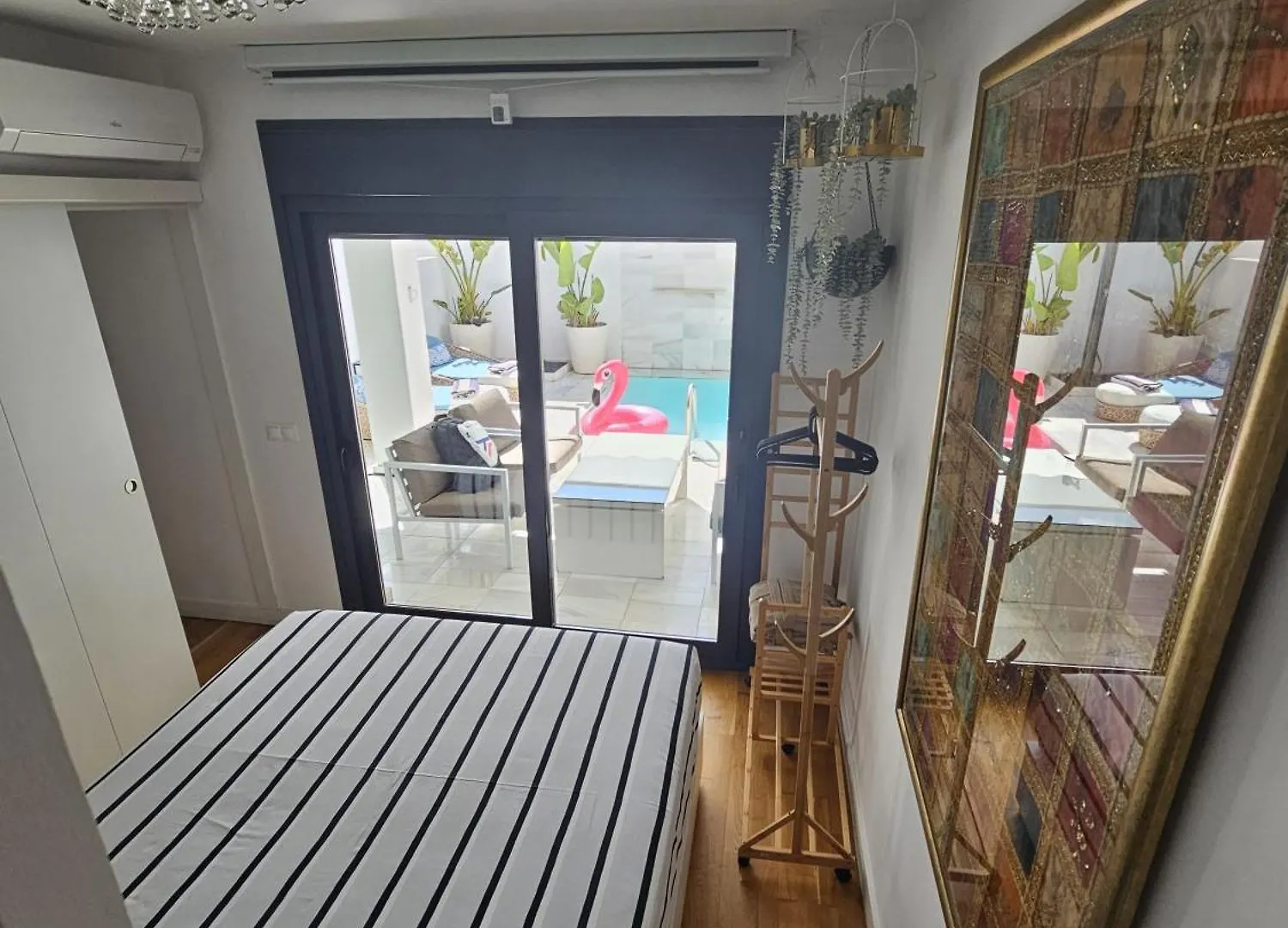 Holiday home Apartamento Marysol B Con Terraza Y Piscina Privada Benalmadena Spain